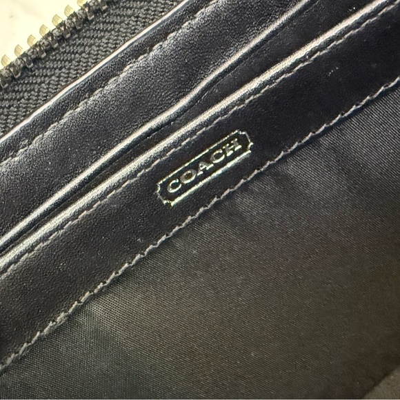 Coach Midnight Black Leather Pouch - Picture 3 of 6